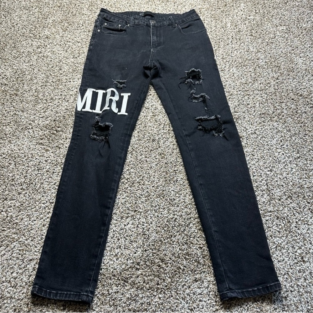AMIRI Distressed Embroidered Logo Jeans size 32